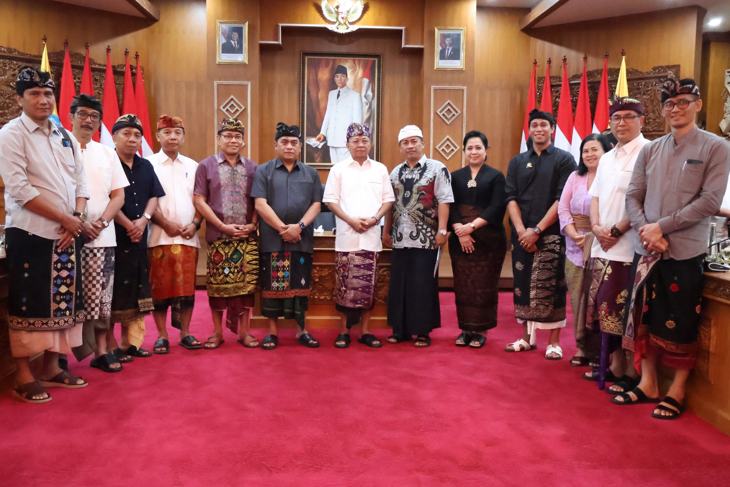 Gerbang Sehat Desa Bali, Terobosan Gubernur Koster untuk Pemerataan Layanan Kesehatan hingga Warga Pelosok