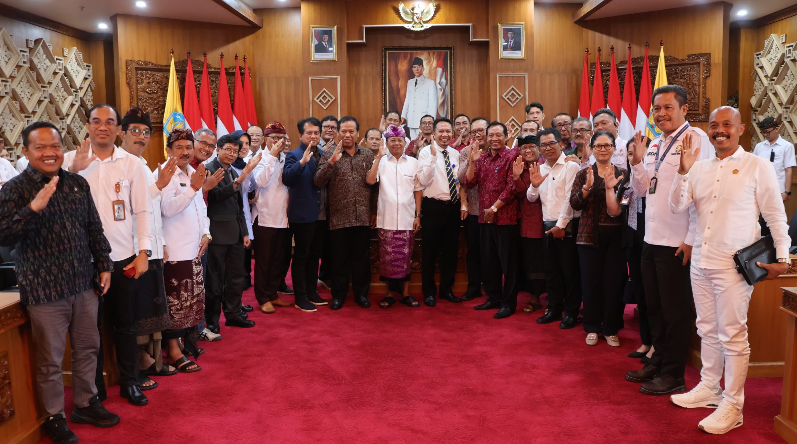 Program Satu Keluarga Satu Sarjana Didukung Penuh 26 Kampus Negeri dan Swasta, Gubernur Koster: Demi Generasi Unggul Bali